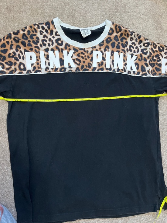 PINK Victoria's Secret Cheetah Print Long Sleeve Shirt Size Large - Picture 8 of 9